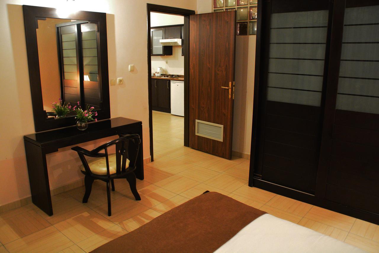 Lilium Hotel Safut Eksteriør bilde